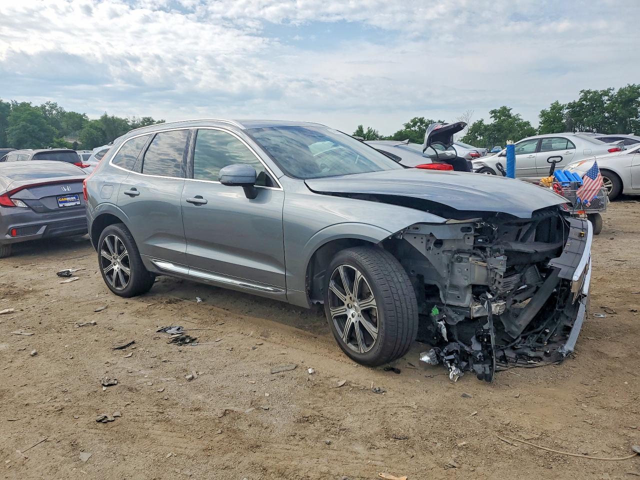 2021 Volvo Xc60 T5 Inscription Silver vin: YV4102RL1M1737752