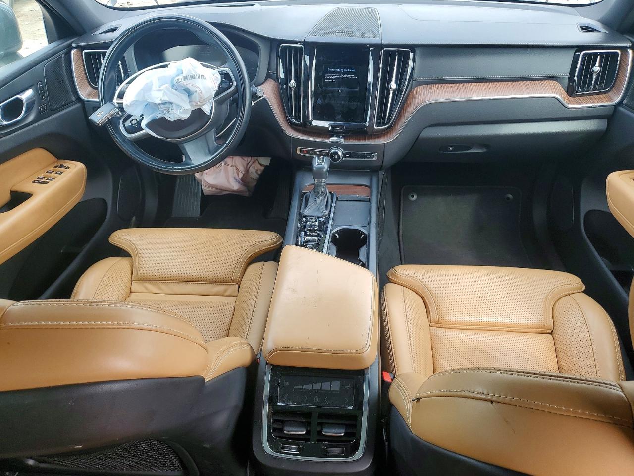2021 Volvo Xc60 T5 Inscription Silver vin: YV4102RL1M1737752