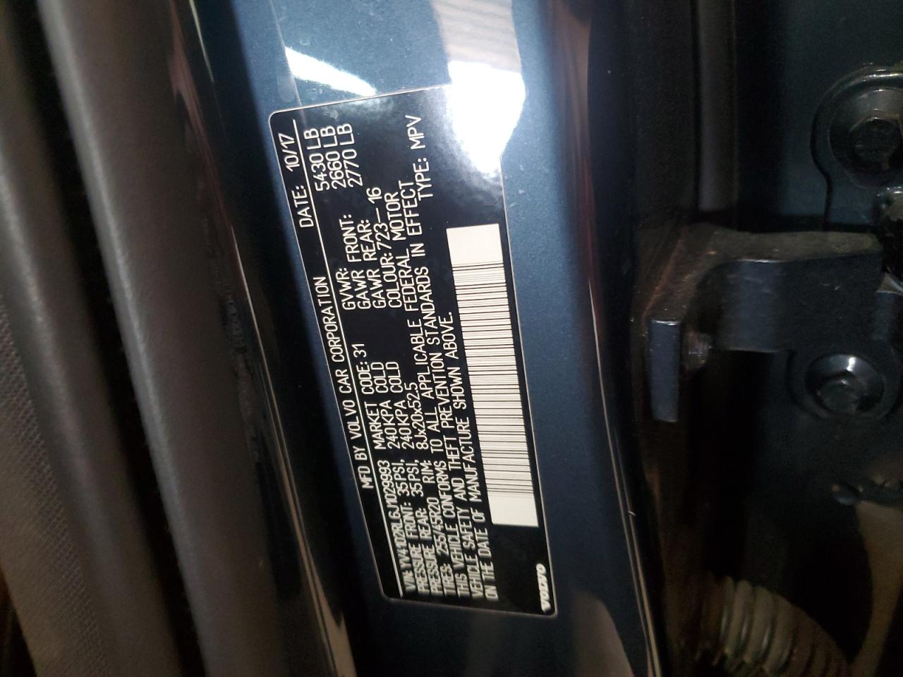 2018 Volvo Xc60 T5 Inscription Синий vin: YV4102RL6J1029993