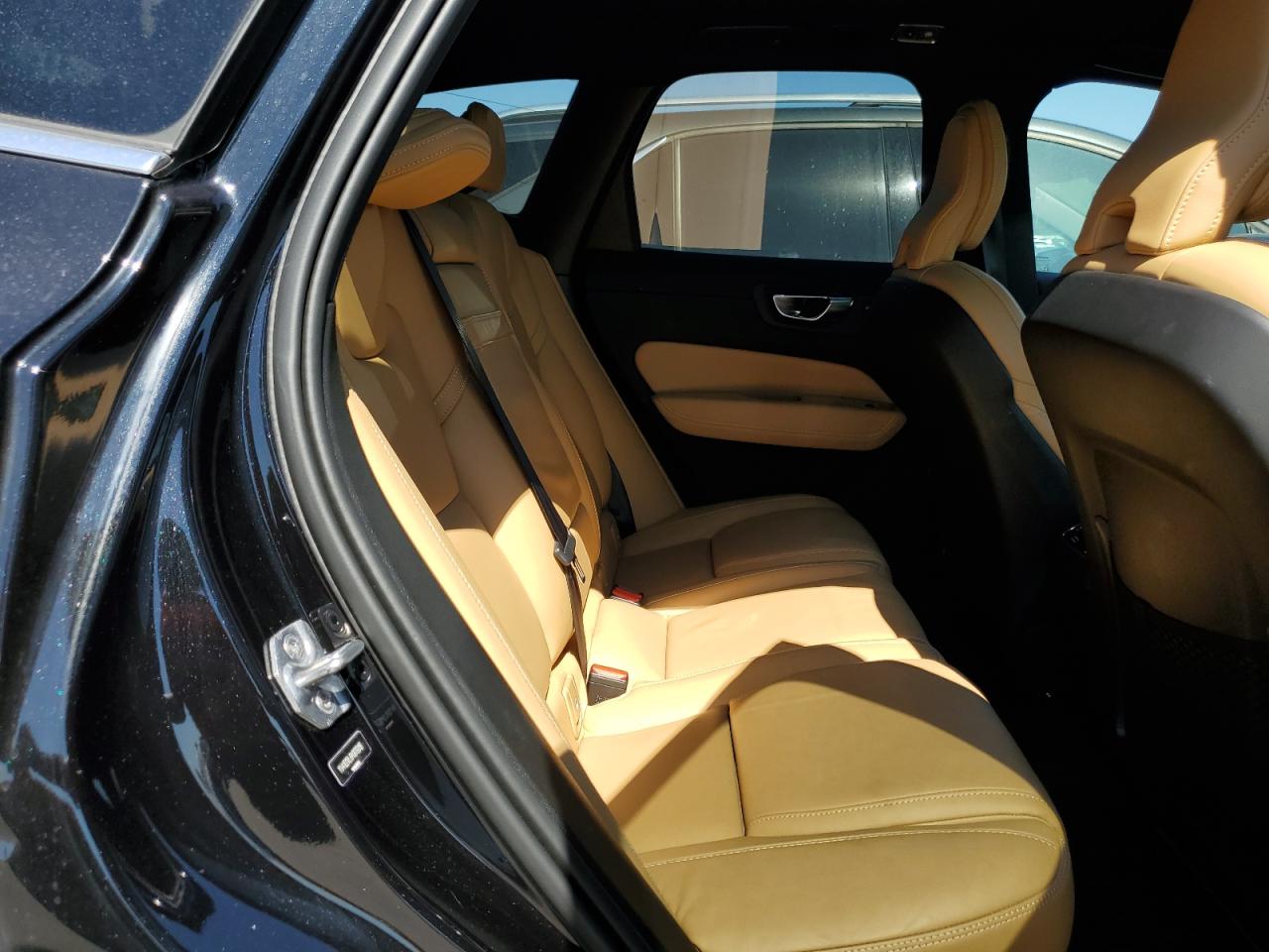 2021 Volvo Xc60 T5 Inscription Black vin: YV4102RL6M1876016