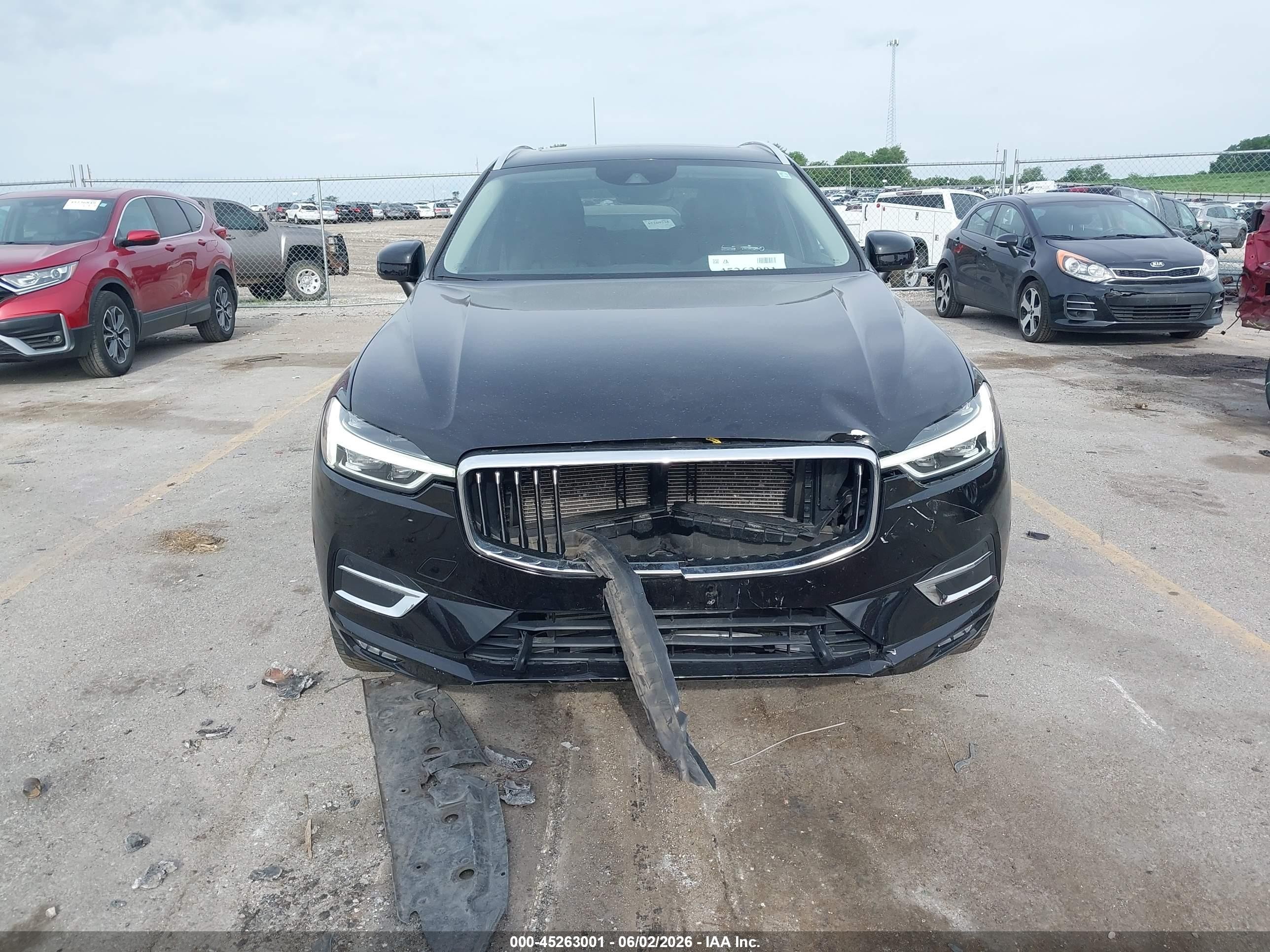 2018 Volvo Xc60 T5 Inscription Black vin: YV4102RL9J1037473