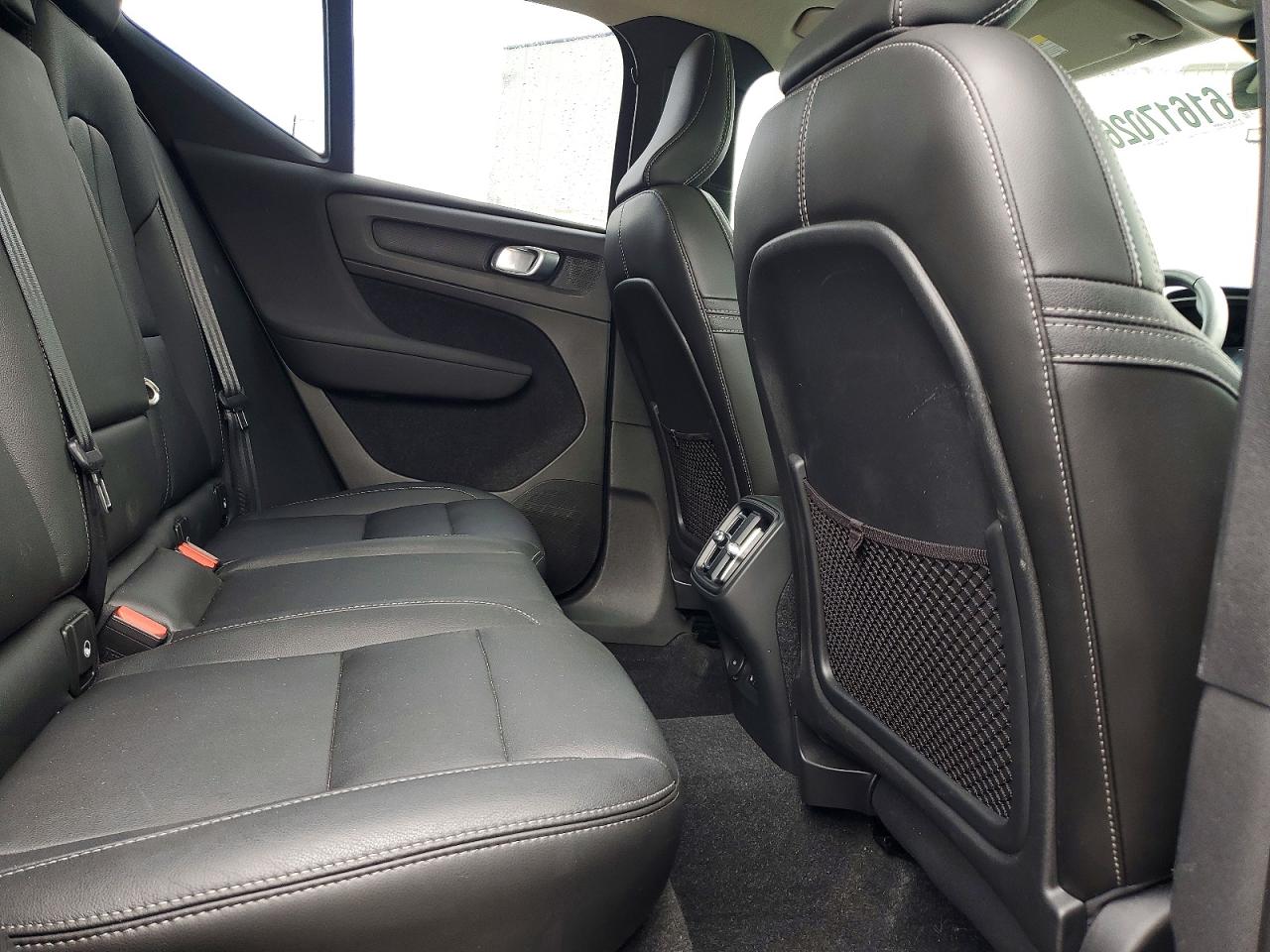 2021 Volvo Xc40 T5 Momentum Blue vin: YV4162UK7M2466882