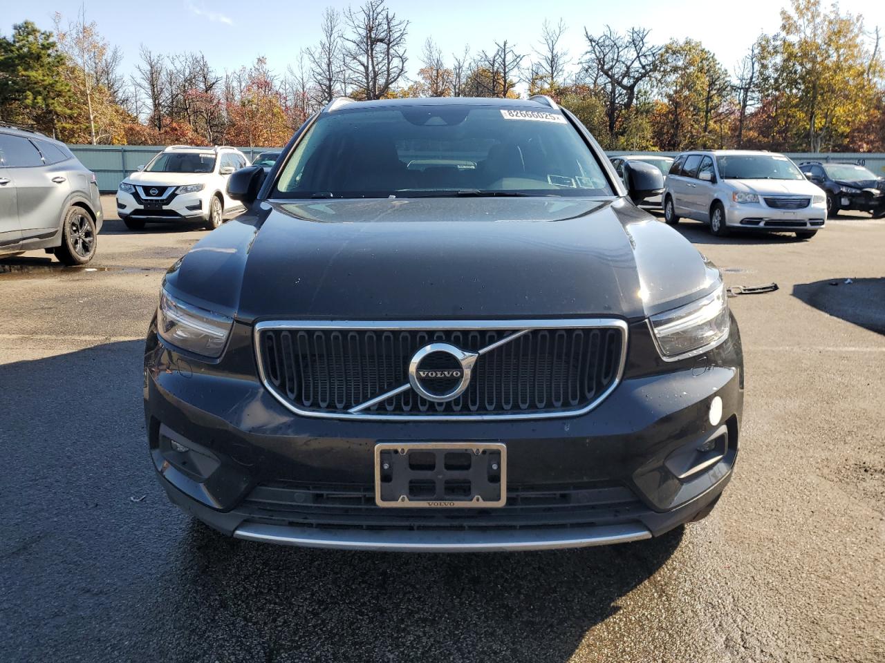 2022 Volvo Xc40 T5 Momentum Black vin: YV4162UKXN2652725