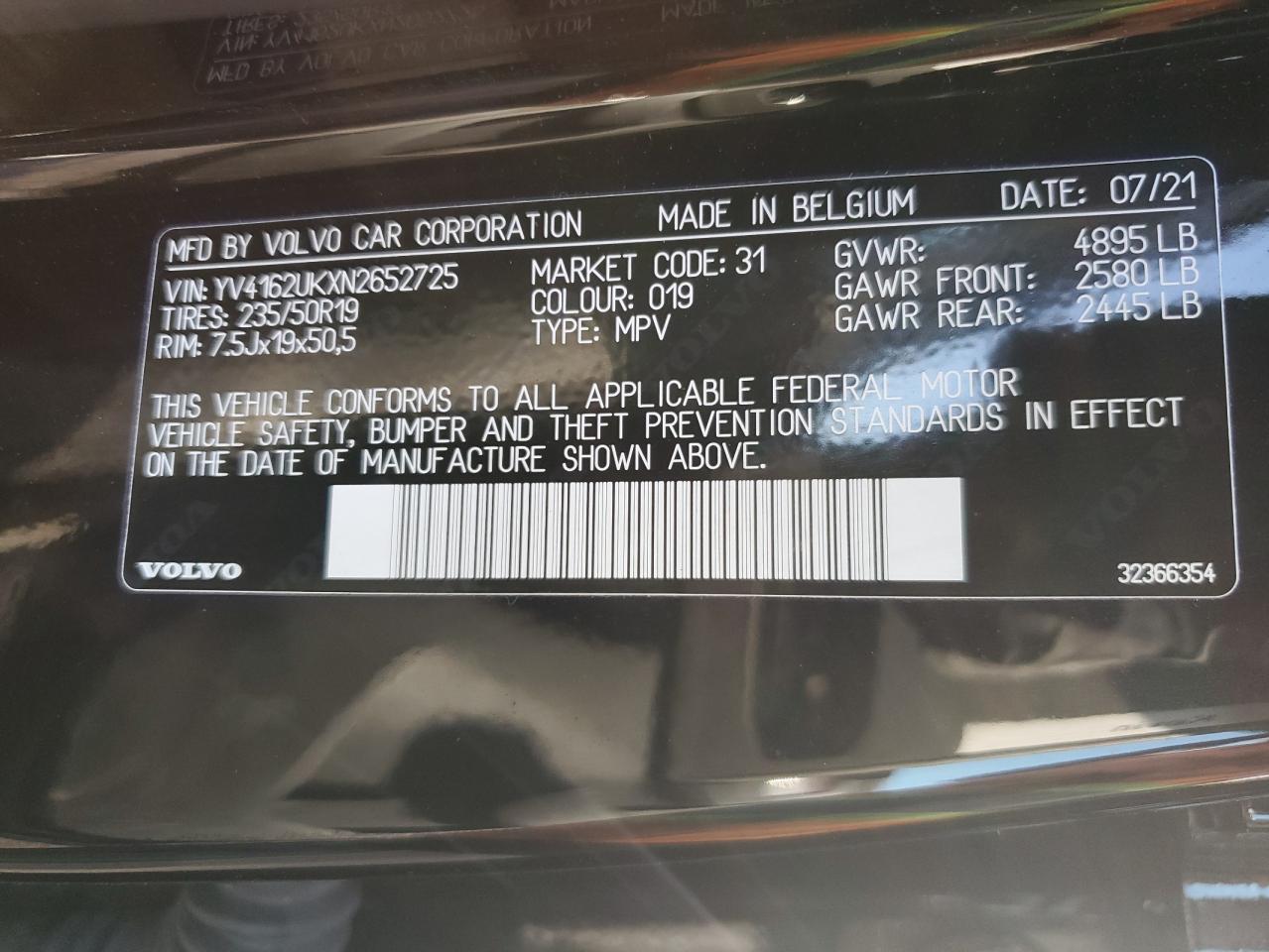 2022 Volvo Xc40 T5 Momentum Black vin: YV4162UKXN2652725