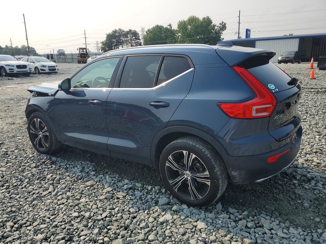 2019 Volvo Xc40 T5 Inscription Синий vin: YV4162ULXK2155565