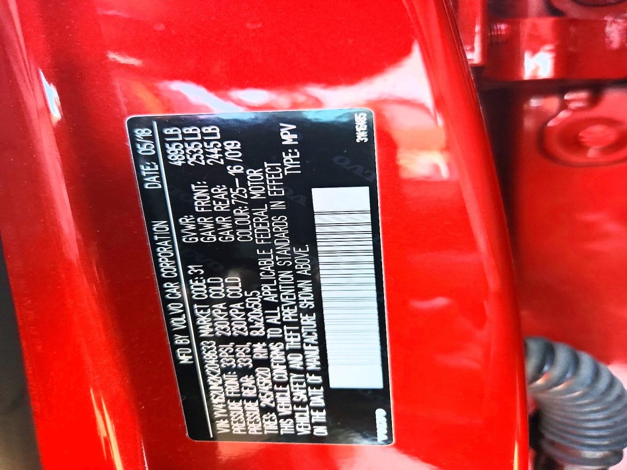 2019 Volvo Xc40 T5 R-design Red vin: YV4162UM2K2048633