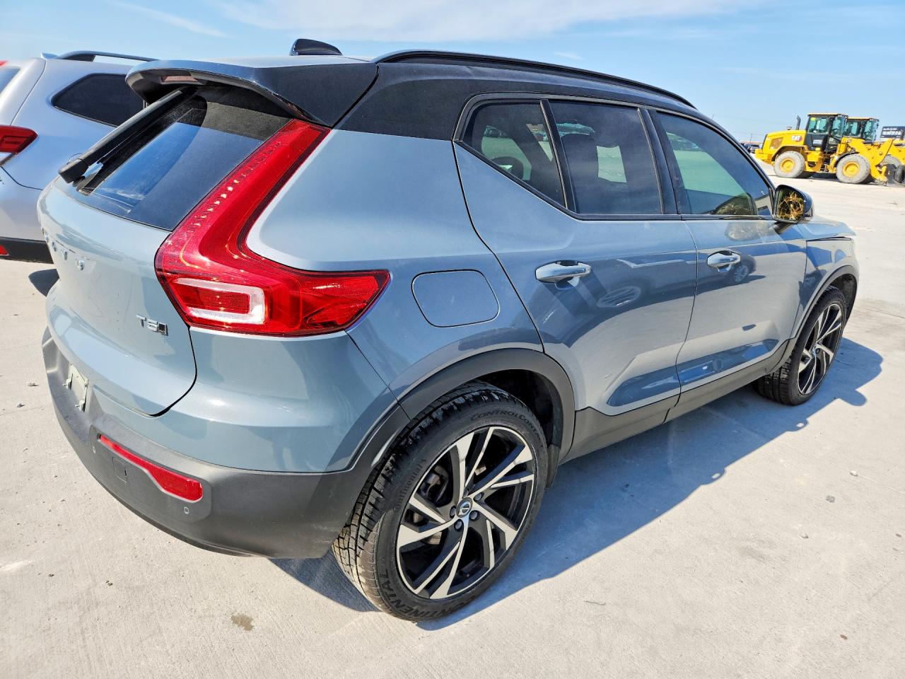 2021 Volvo Xc40 T5 R-design Gray vin: YV4162UM2M2560055