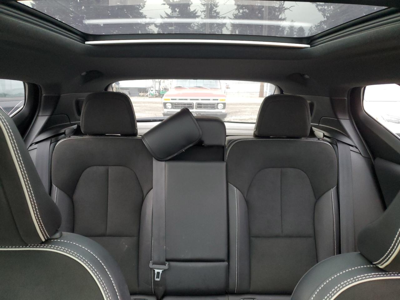 2020 Volvo Xc40 T5 R-design Blue vin: YV4162UM3L2325100
