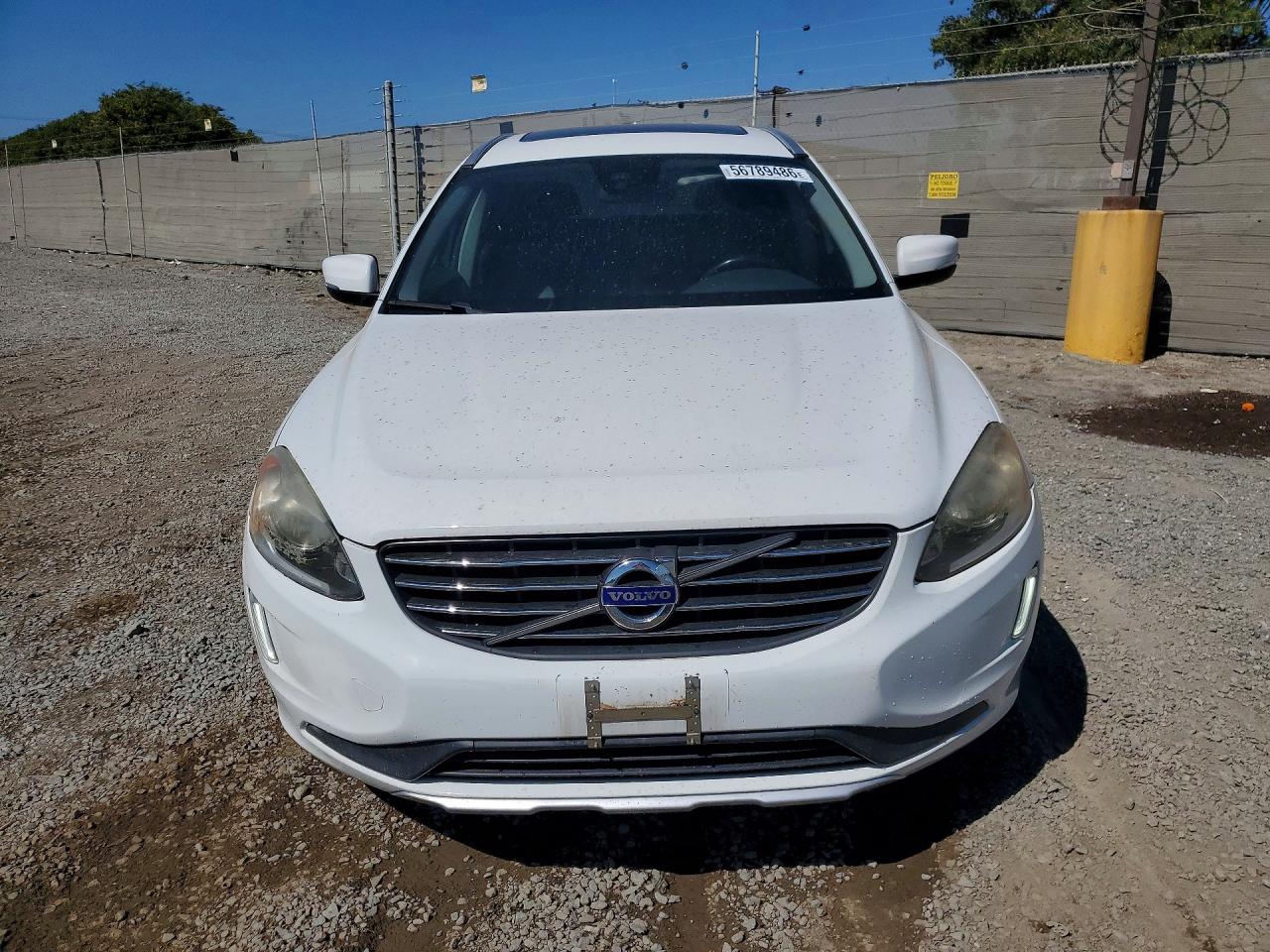 2015 Volvo Xc60 T5 Premier White vin: YV426MDB2F2586155