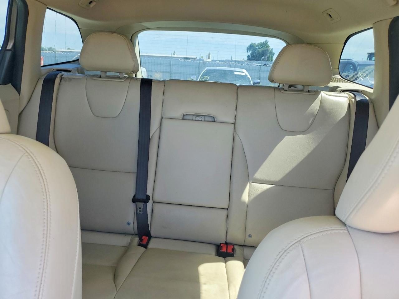 2015 Volvo Xc60 T5 Premier+ Tan vin: YV426MDC1F2616691