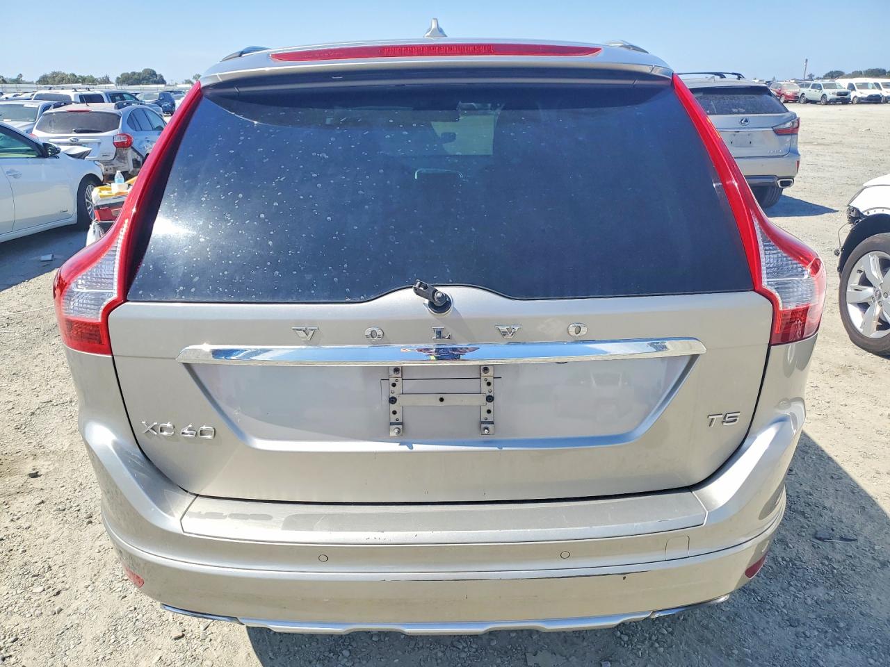 2015 Volvo Xc60 T5 Premier+ Tan vin: YV426MDC1F2616691