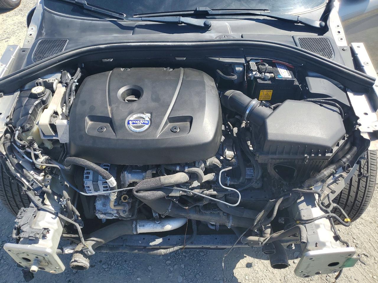 2015 Volvo Xc60 T5 Premier+ Tan vin: YV426MDC1F2616691