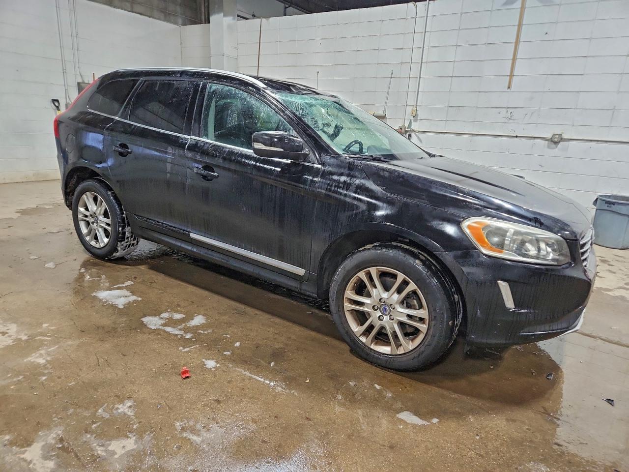 2015 Volvo Xc60 T5 Platinum Black vin: YV426MDD7F2604554