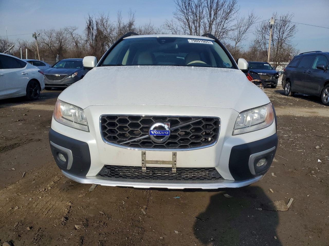 2015 Volvo Xc70 T5 Premier+ White vin: YV440MBC8F1200625