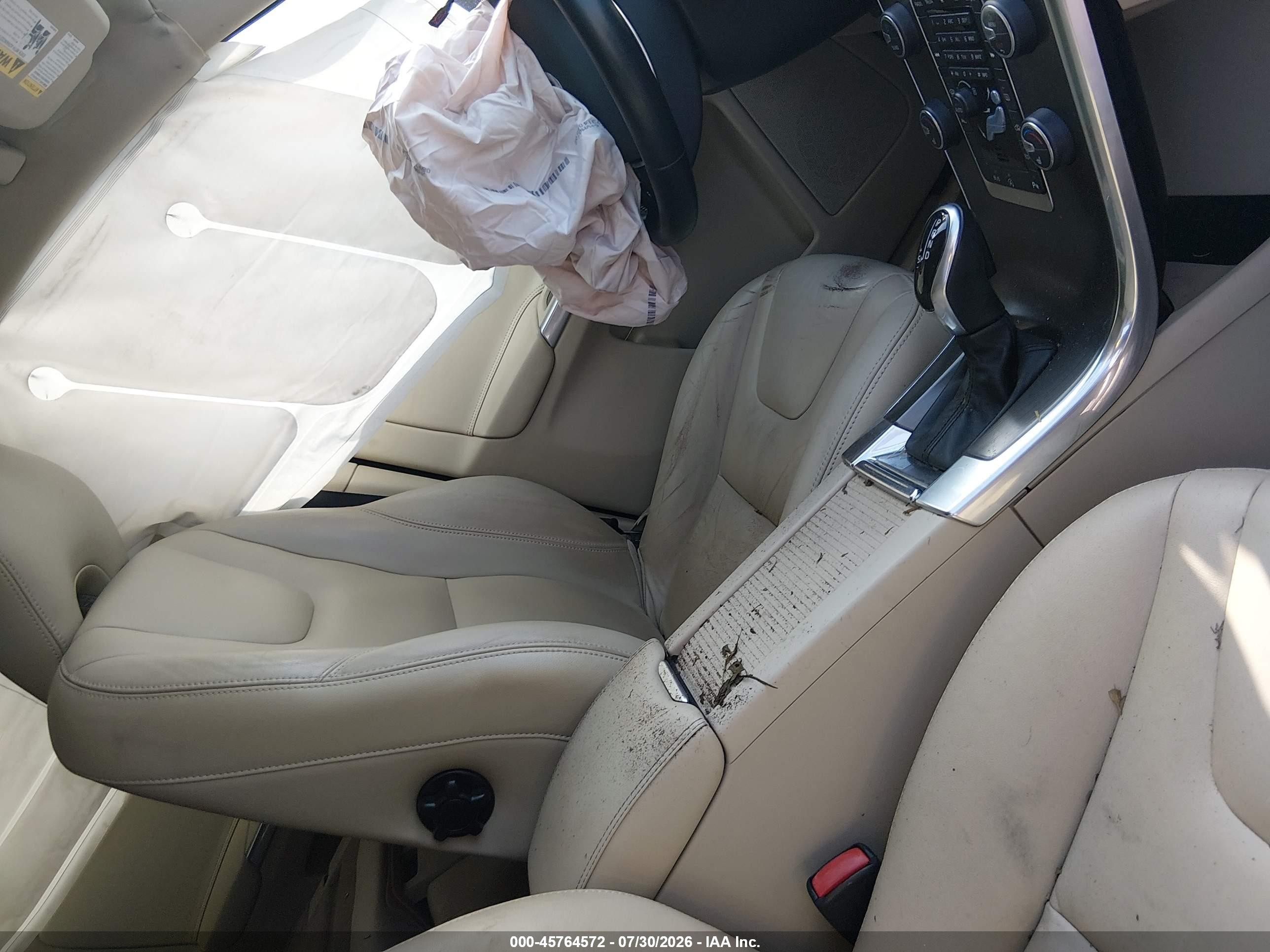 2015 Volvo Xc60 T5 Premier Gray vin: YV440MDB2F2602297