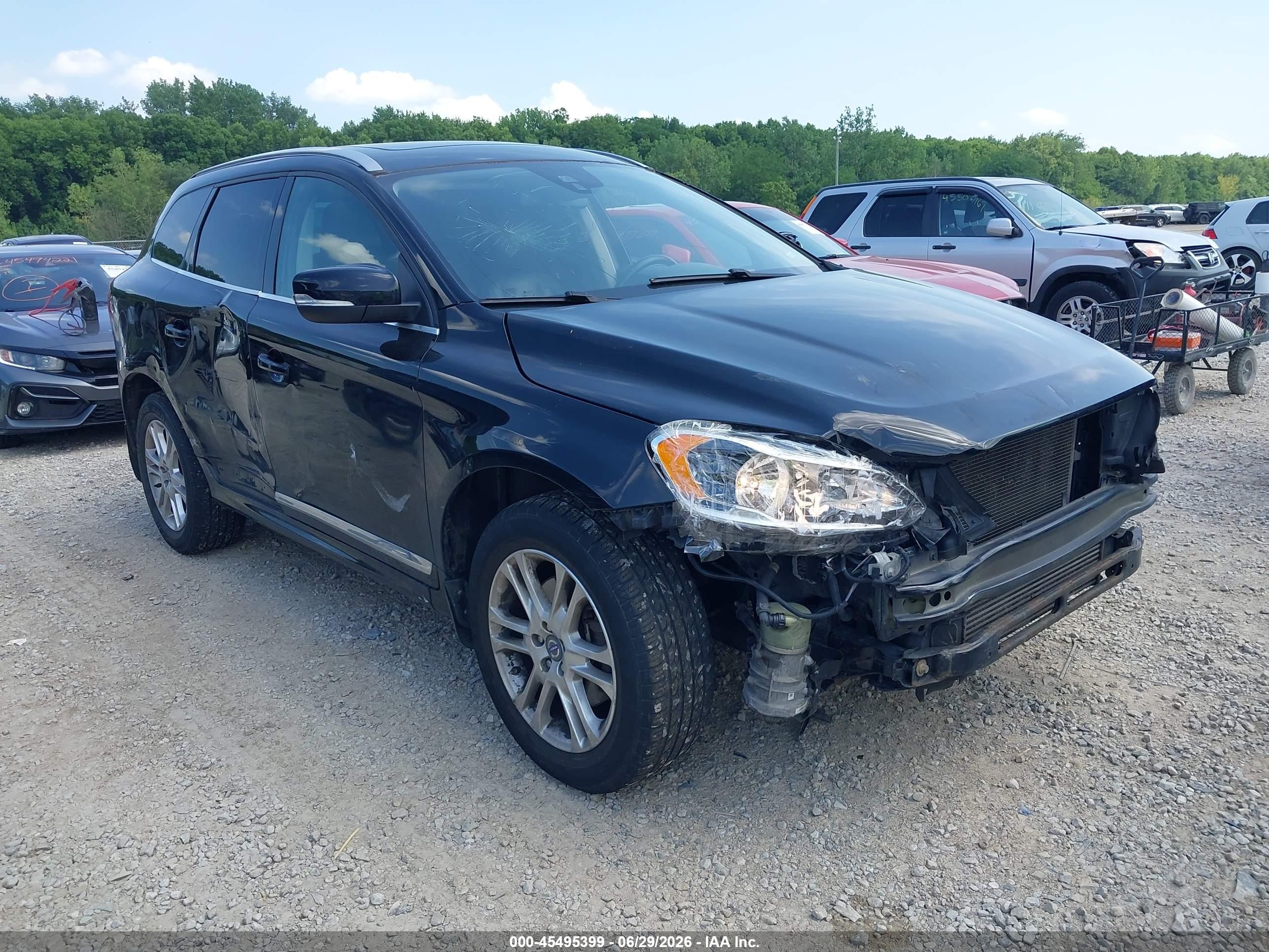 2015 Volvo Xc60 T5 Premier Black vin: YV440MDB6F2621791
