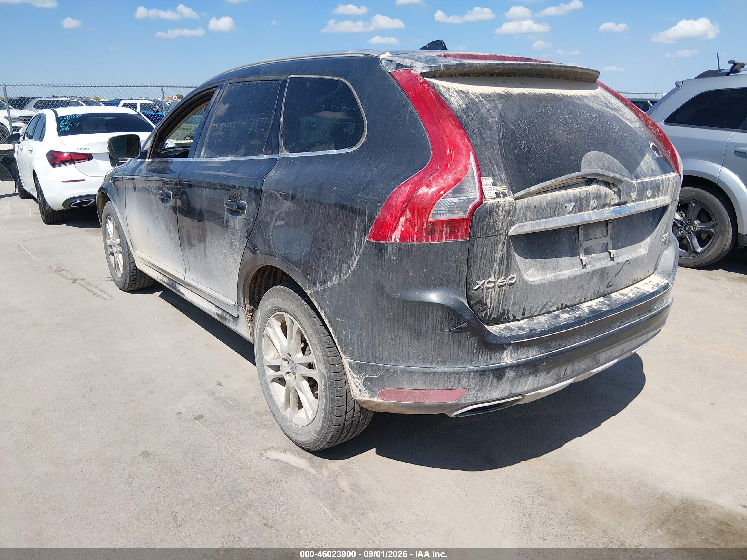 2015 Volvo Xc60 T5 Premier Black vin: YV440MDB7F2578689