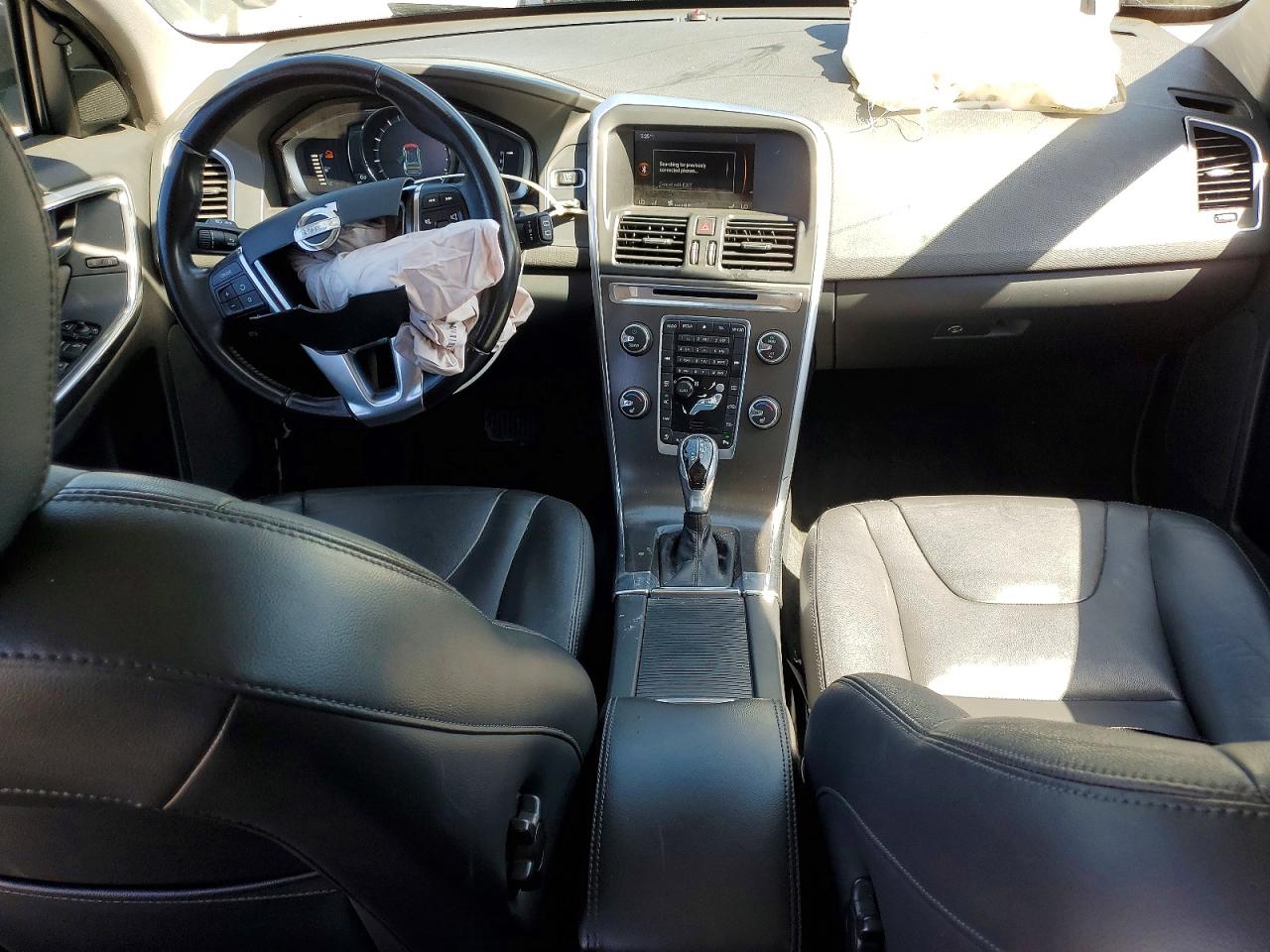 2015 Volvo Xc60 T5 Premier+ Black vin: YV440MDC8F2589449