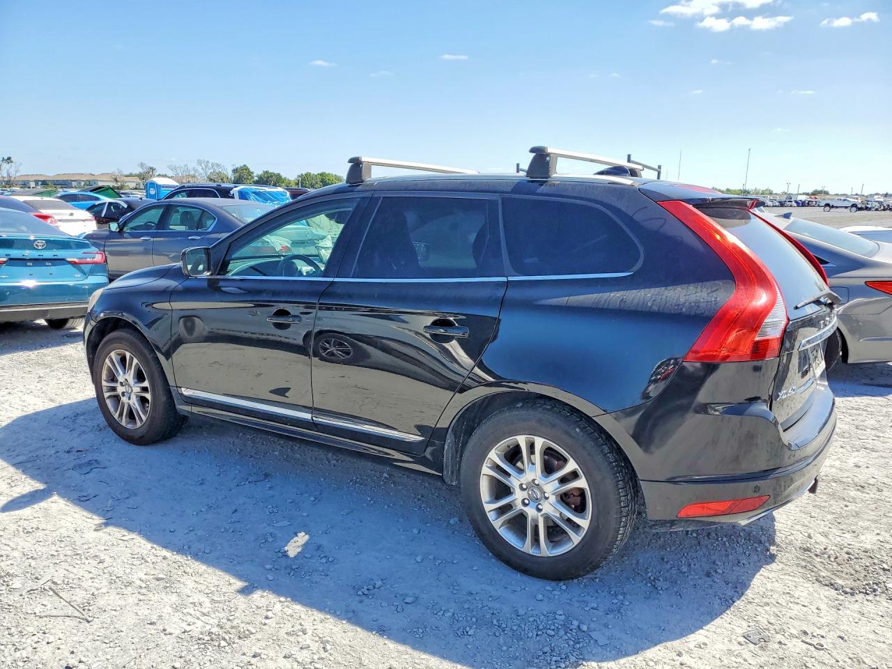 2015 Volvo Xc60 T5 Premier+ Black vin: YV440MDC8F2589449