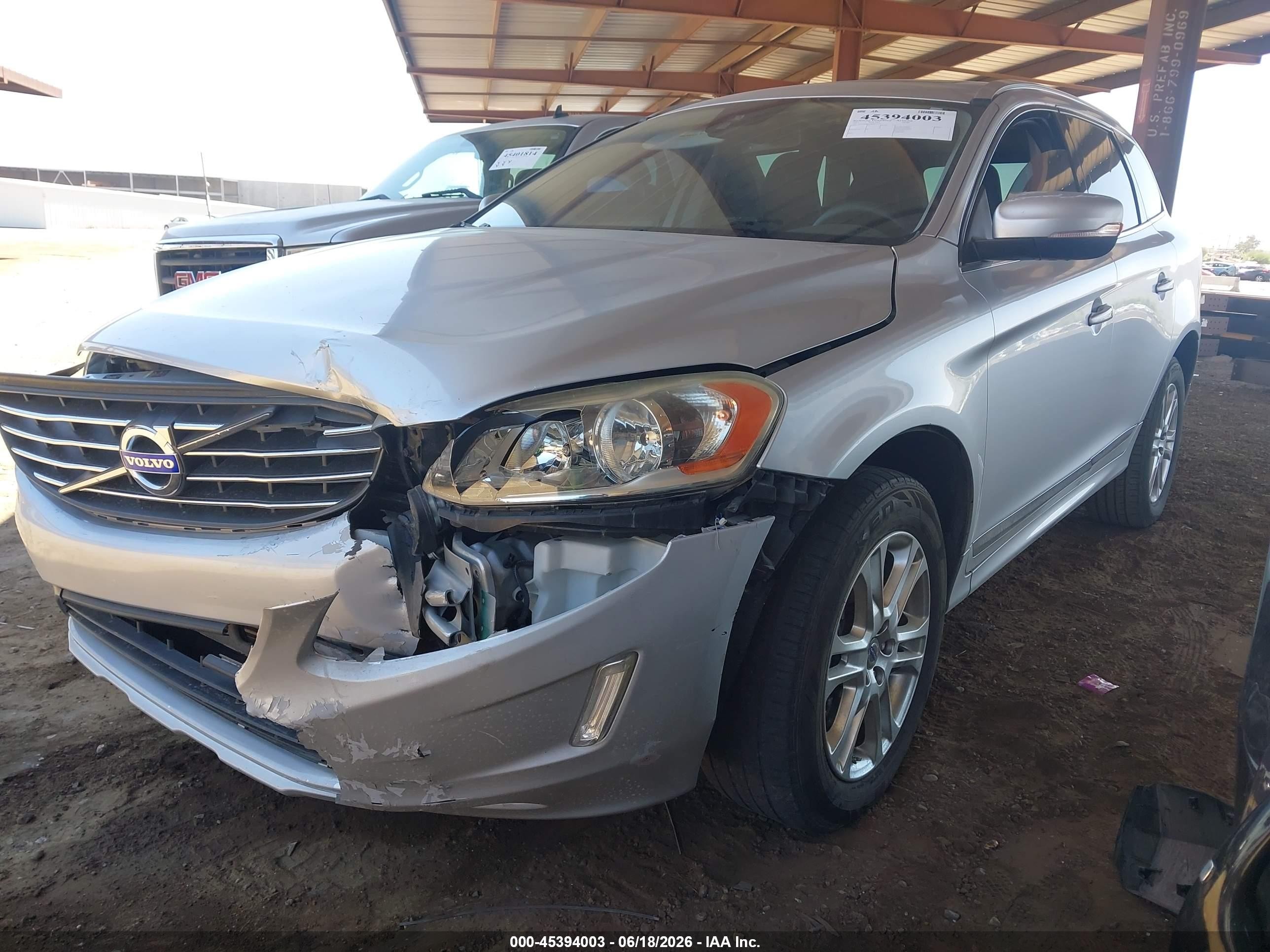 2015 Volvo Xc60 T5 Premier Plus Silver vin: YV440MDC9F2615976