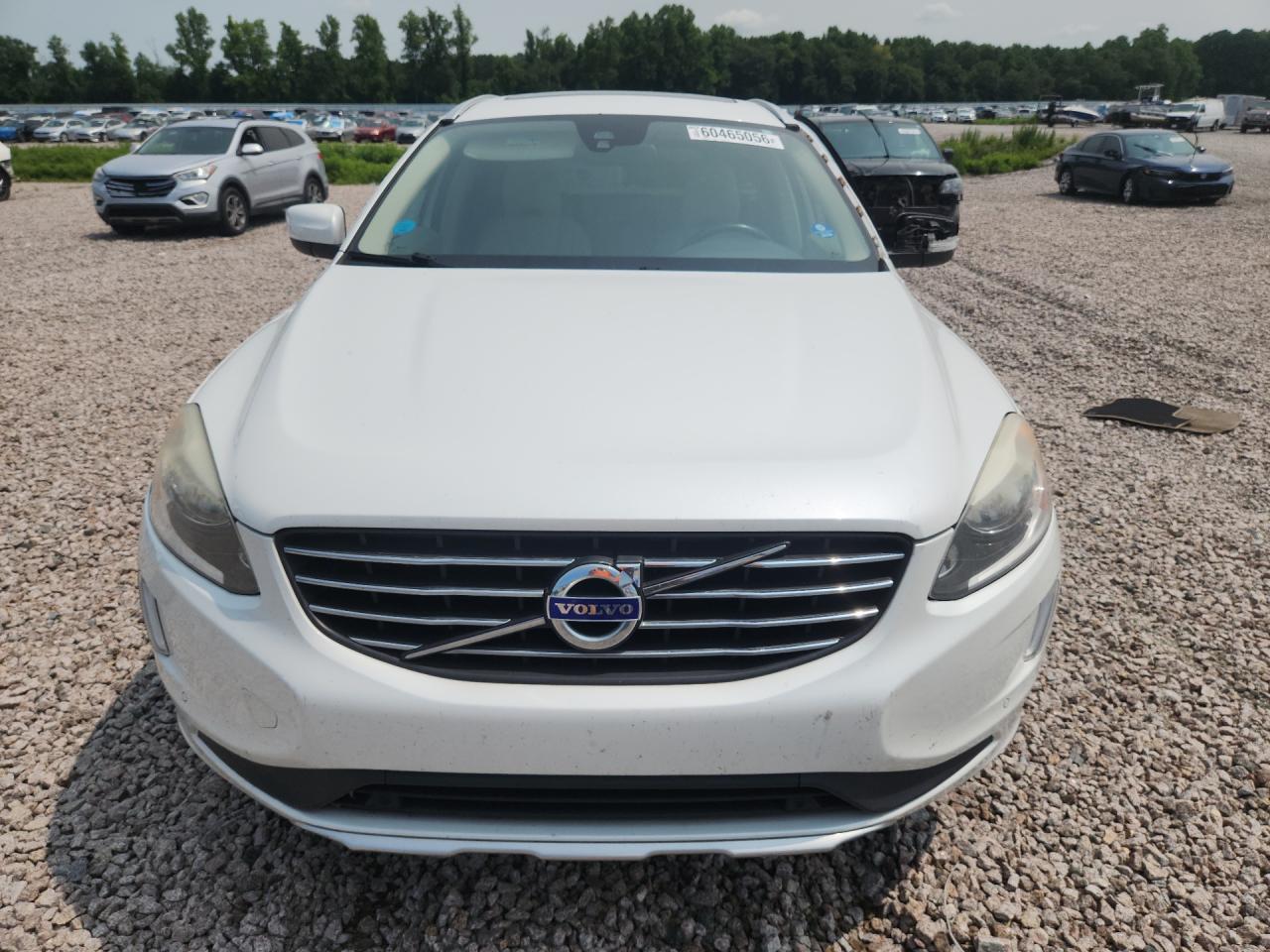 2015 Volvo Xc60 T5 Premier+ White vin: YV440MDCXF2587413