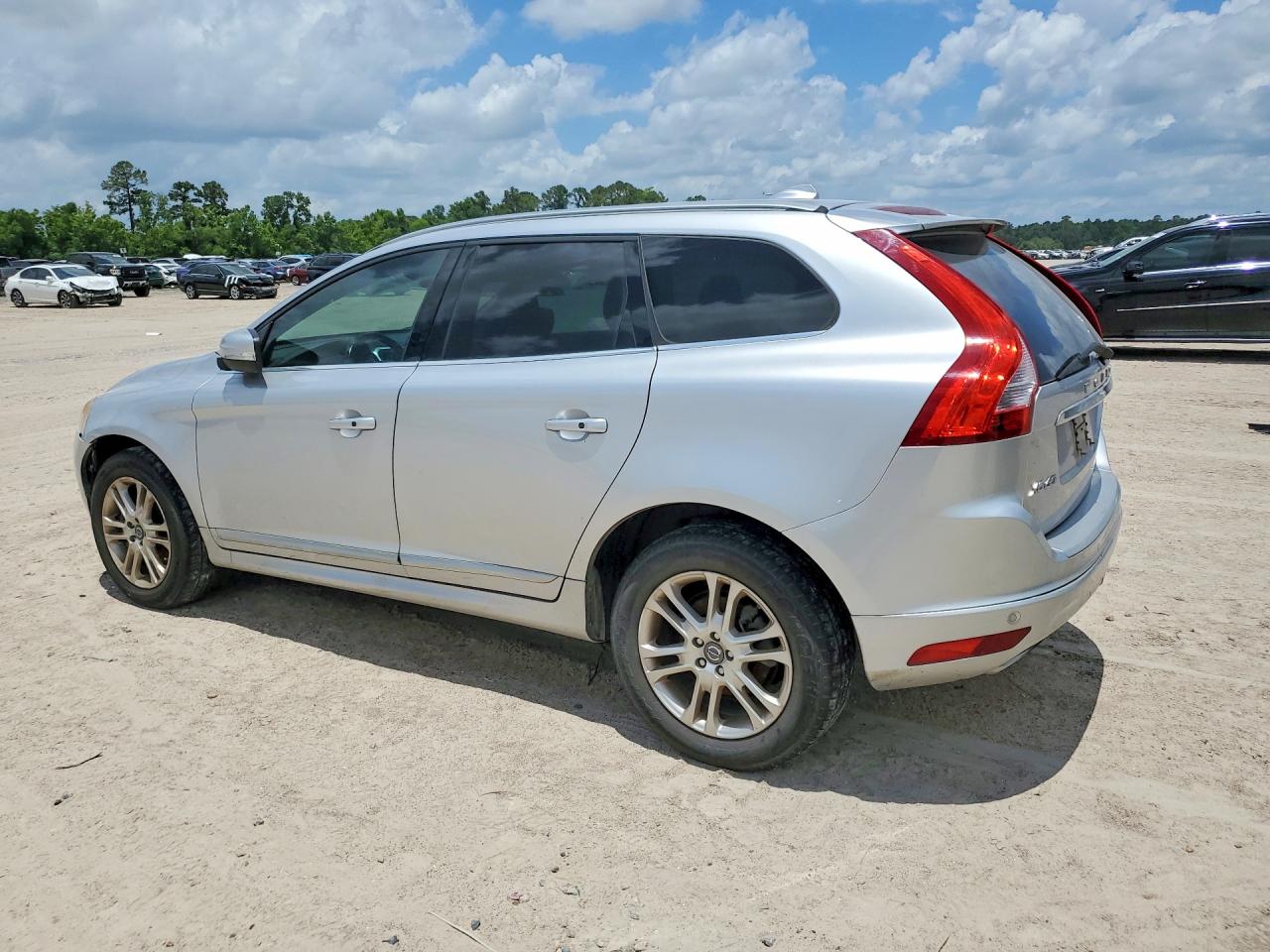 2015 Volvo Xc60 T5 Platinum Silver vin: YV440MDDXF2600539