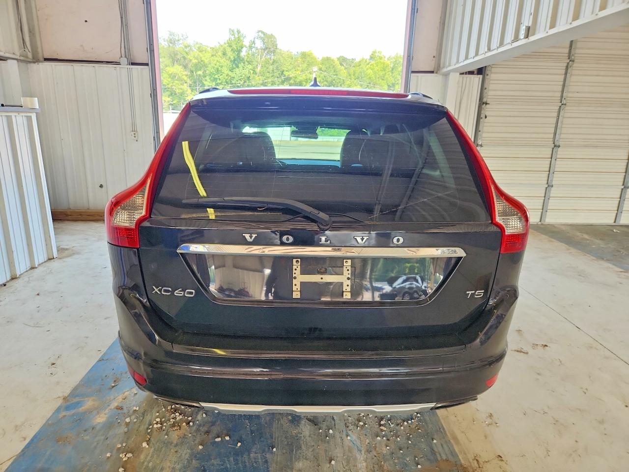 2015 Volvo Xc60 T5 Black vin: YV440MDJ3F2734640