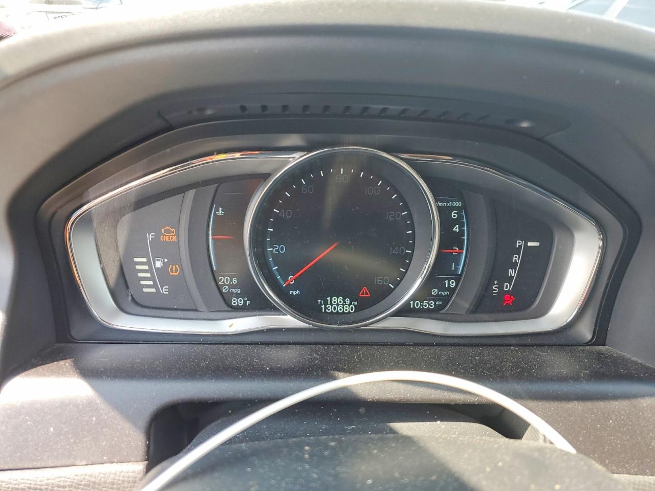 2016 Volvo Xc60 T5 Premier Белый vin: YV440MDK1G2789842