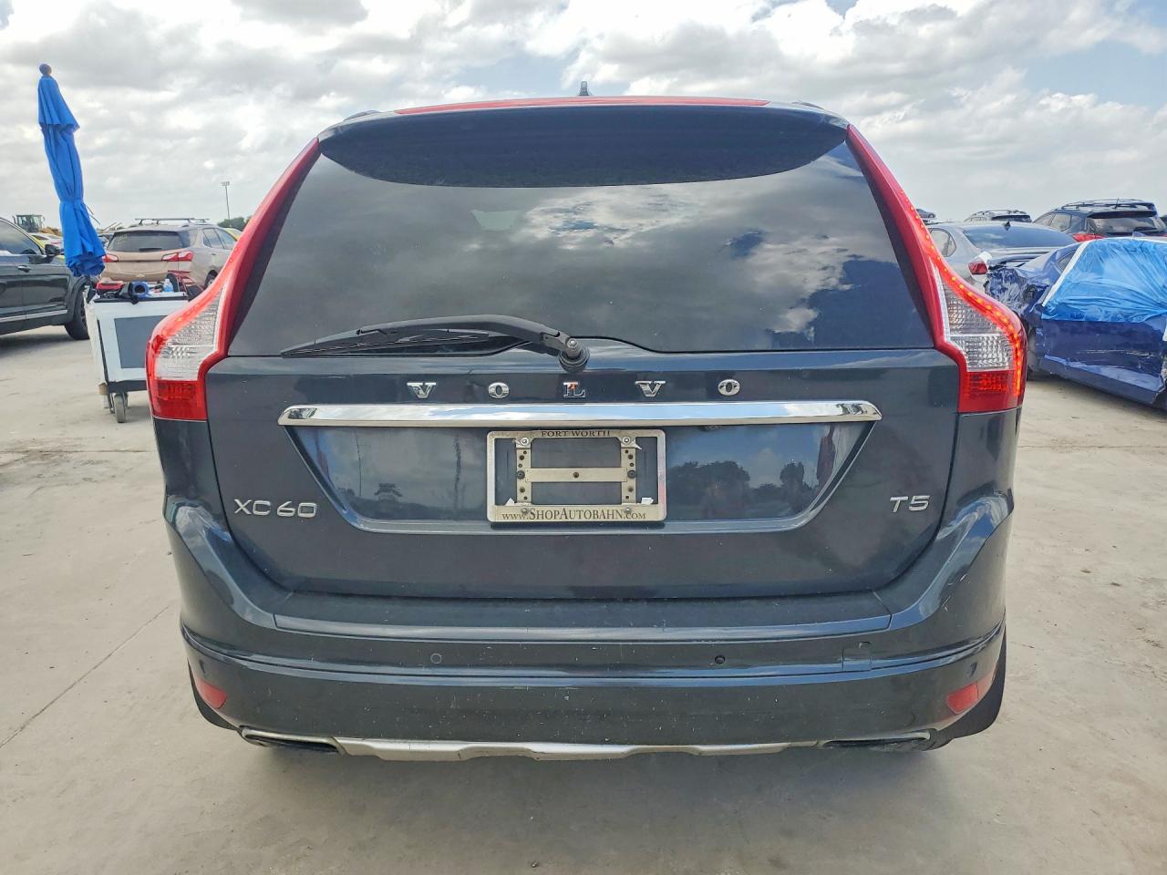2015 Volvo Xc60 Угольный vin: YV440MDK2F2669207