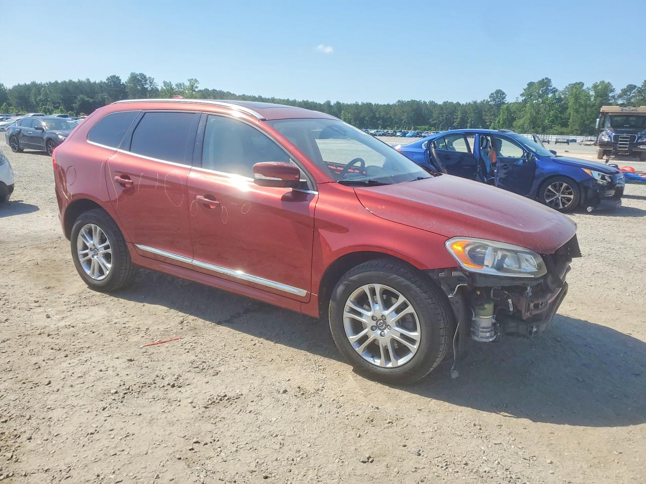 2015 Volvo Xc60 T5 Premier Burgundy vin: YV440MDK2F2741605