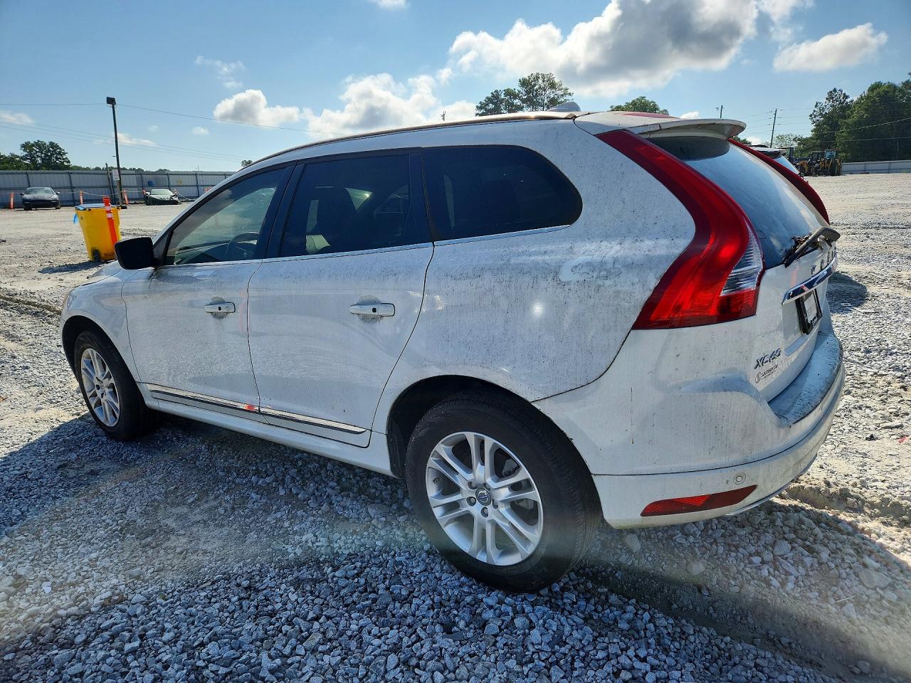 2015 Volvo Xc60 T5 Premier White vin: YV440MDK3F2693502