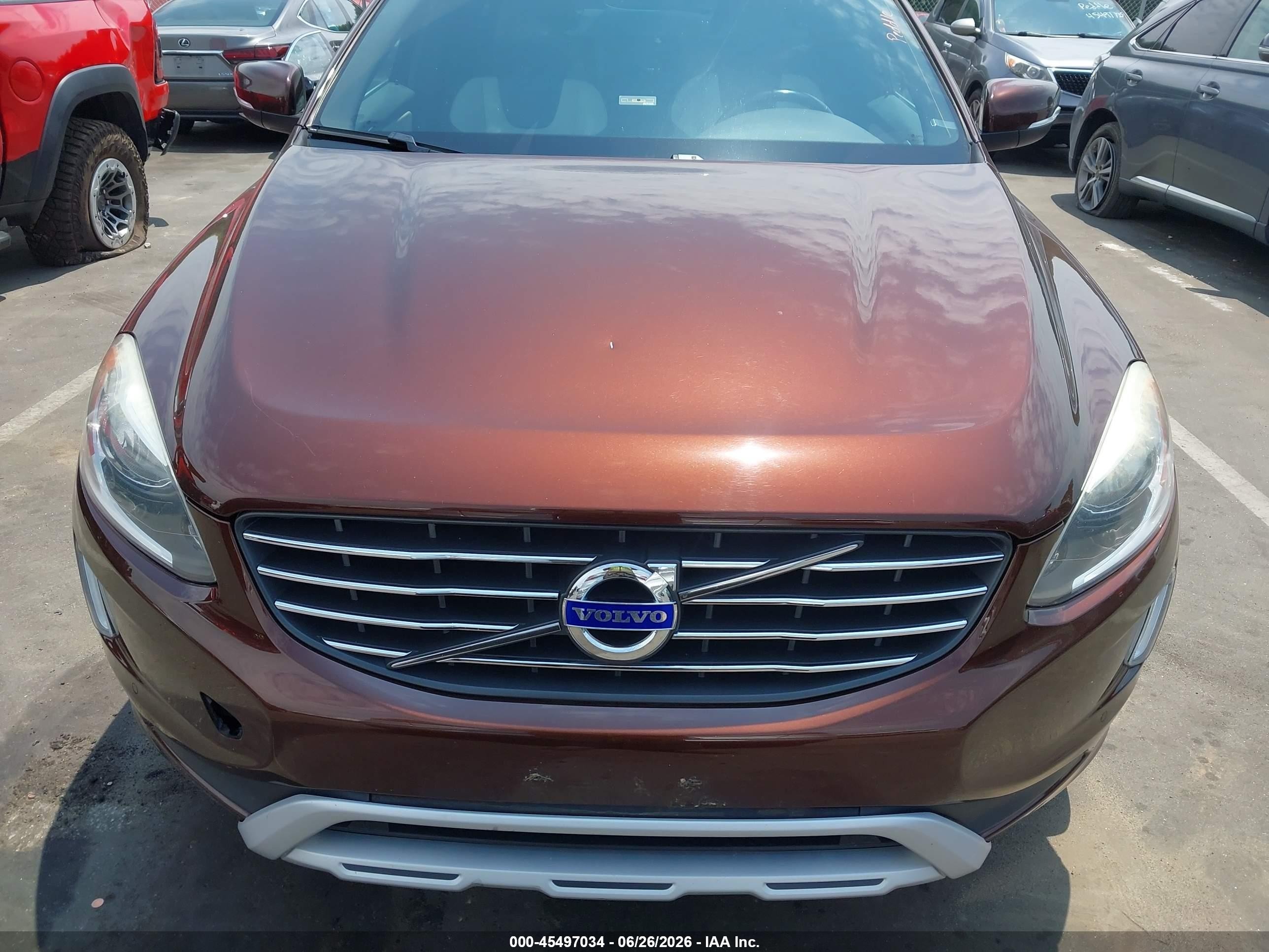 2015 Volvo Xc60 T5 Premier Brown vin: YV440MDK4F2643191