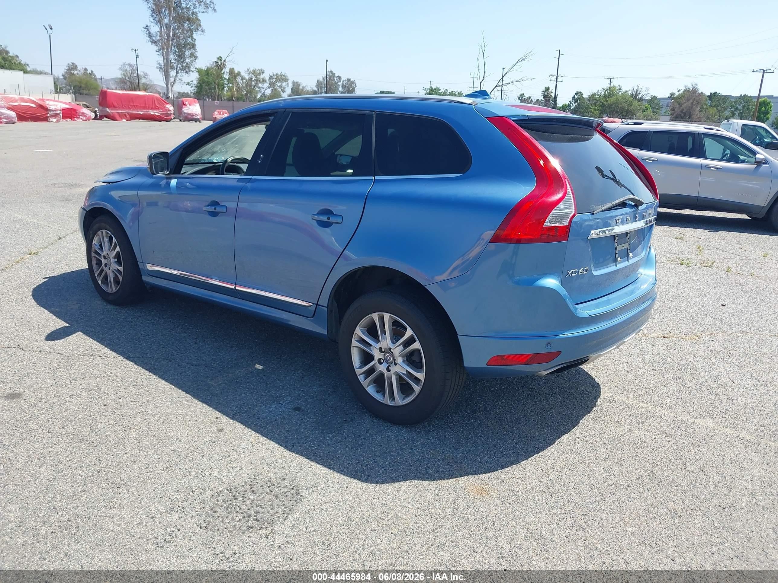 2015 Volvo Xc60 T5 Premier Light Blue vin: YV440MDK5F2686907