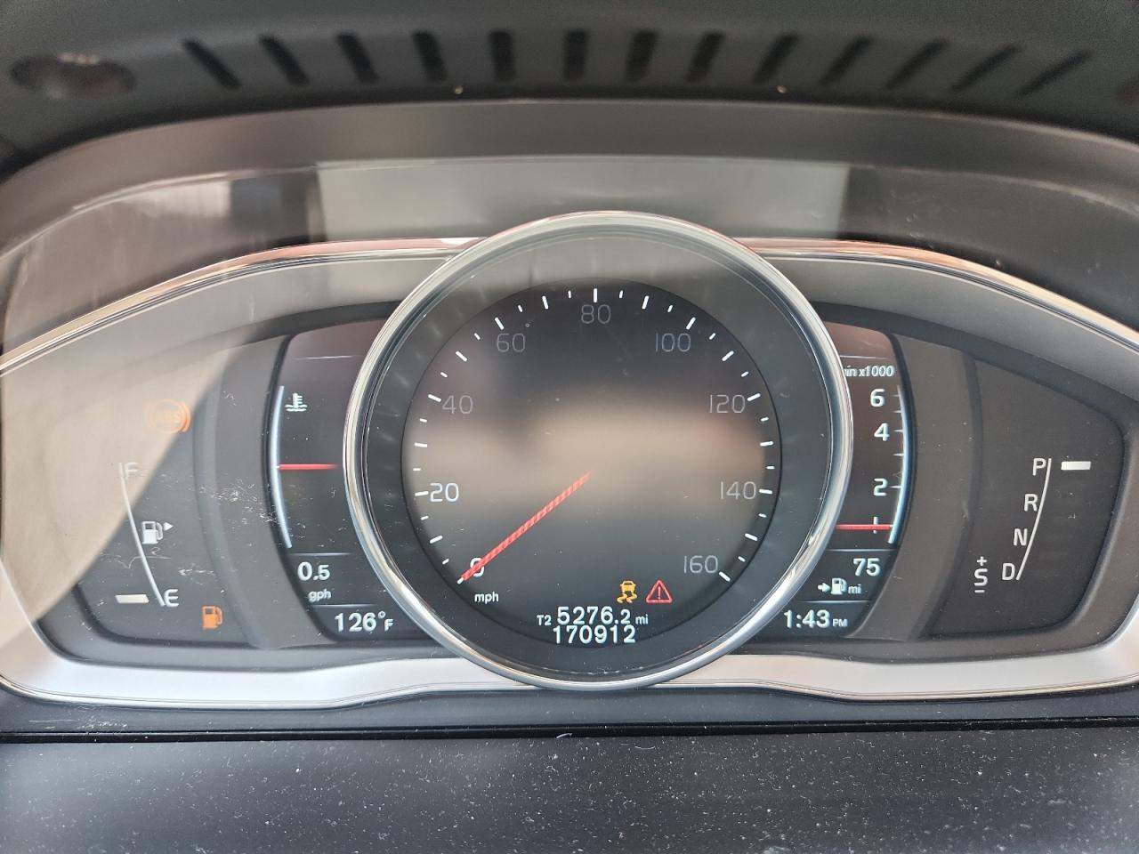 2015 Volvo Xc60 T5 Premier White vin: YV440MDK6F2678184