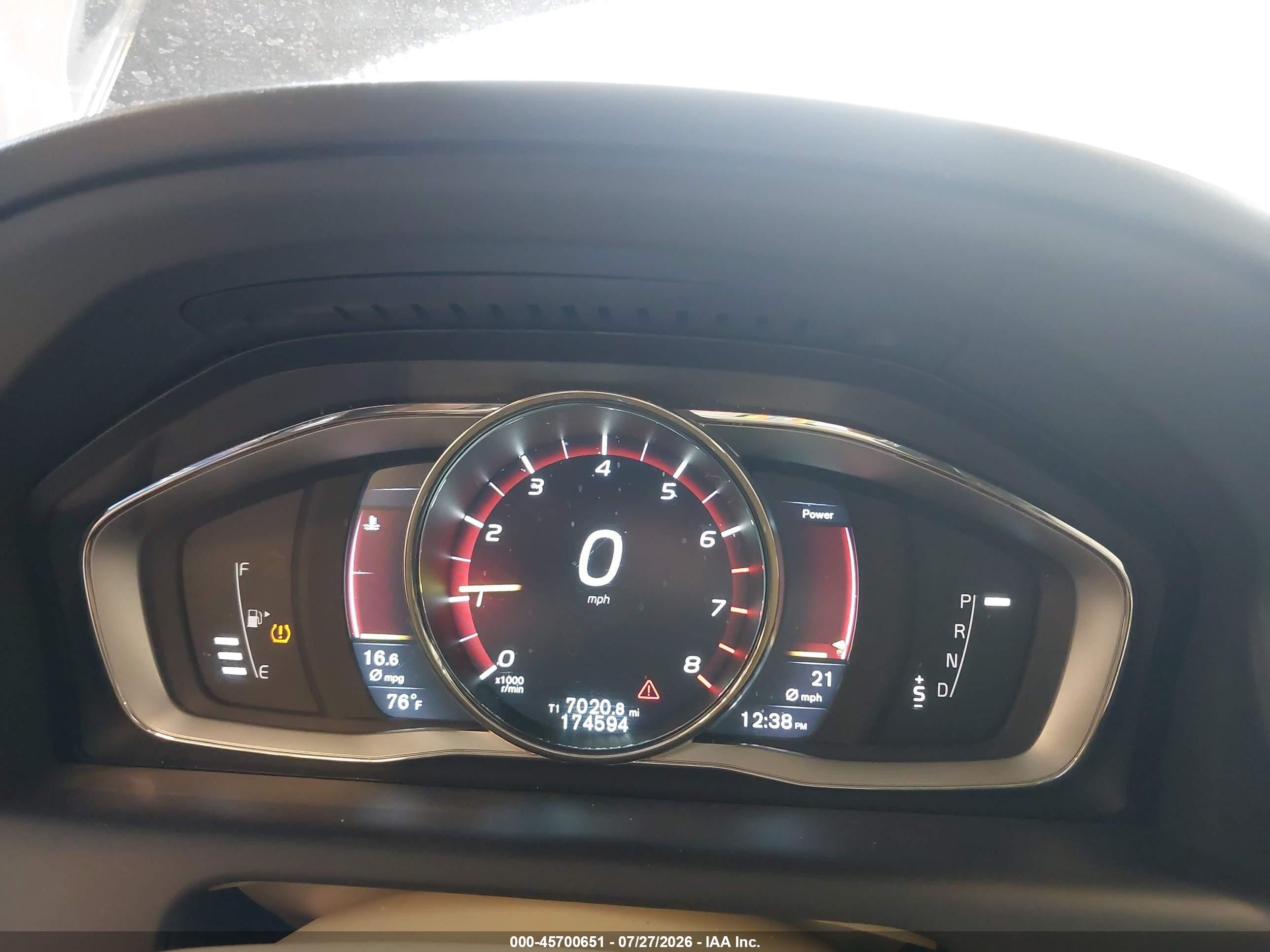 2016 Volvo Xc60 T5 Drive-e Premier Black vin: YV440MDK7G2826229