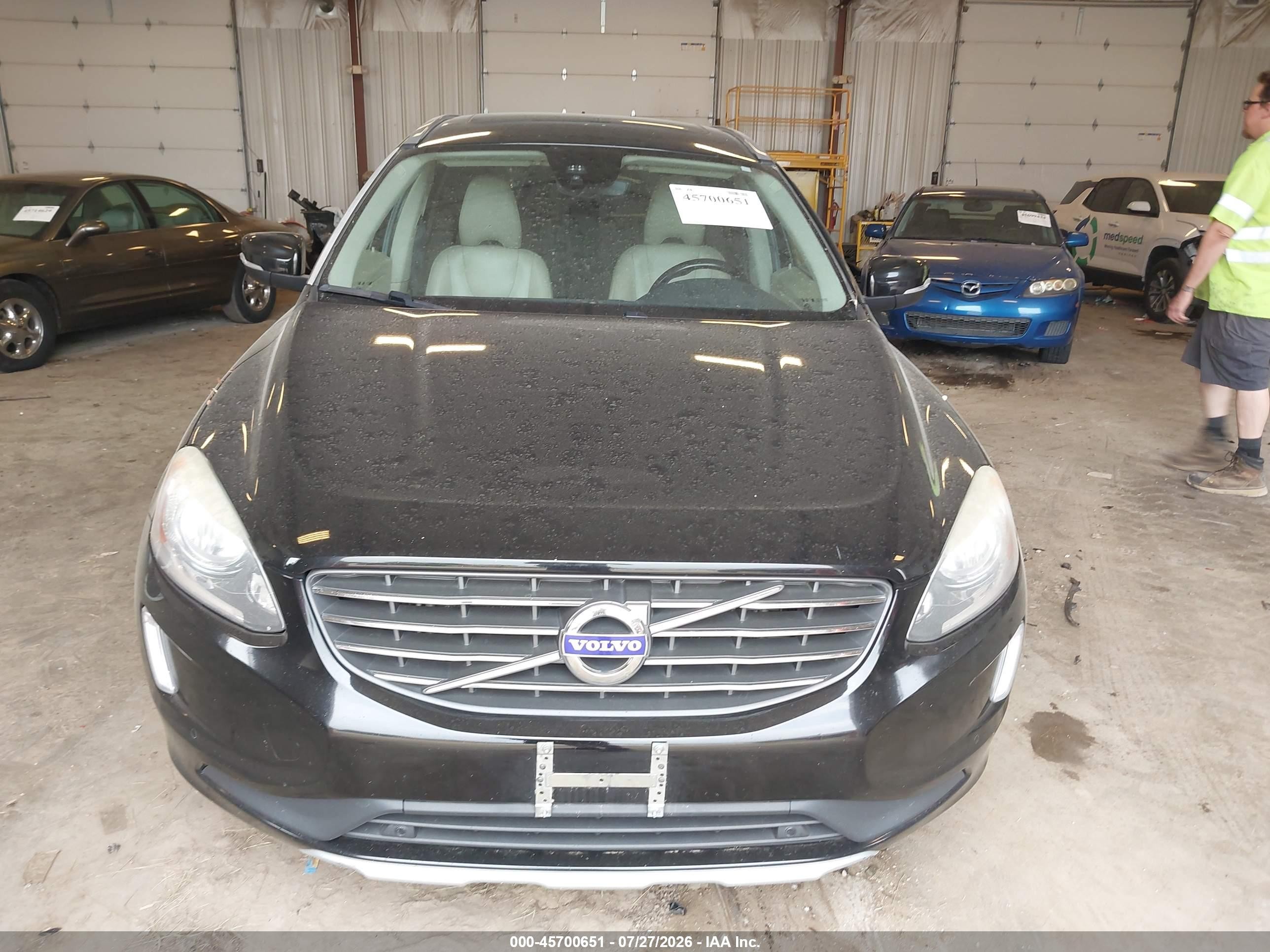2016 Volvo Xc60 T5 Drive-e Premier Black vin: YV440MDK7G2826229