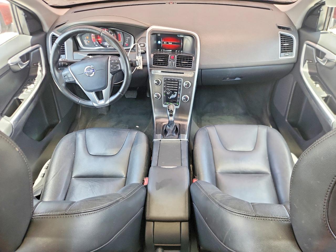 2015 Volvo Xc60 T5 Premier Red vin: YV440MDK8F2726817