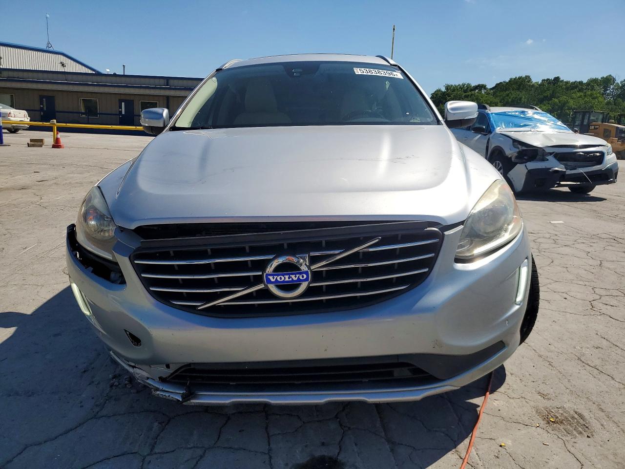 2015 Volvo Xc60 T5 Premier Silver vin: YV440MDK9F2692239
