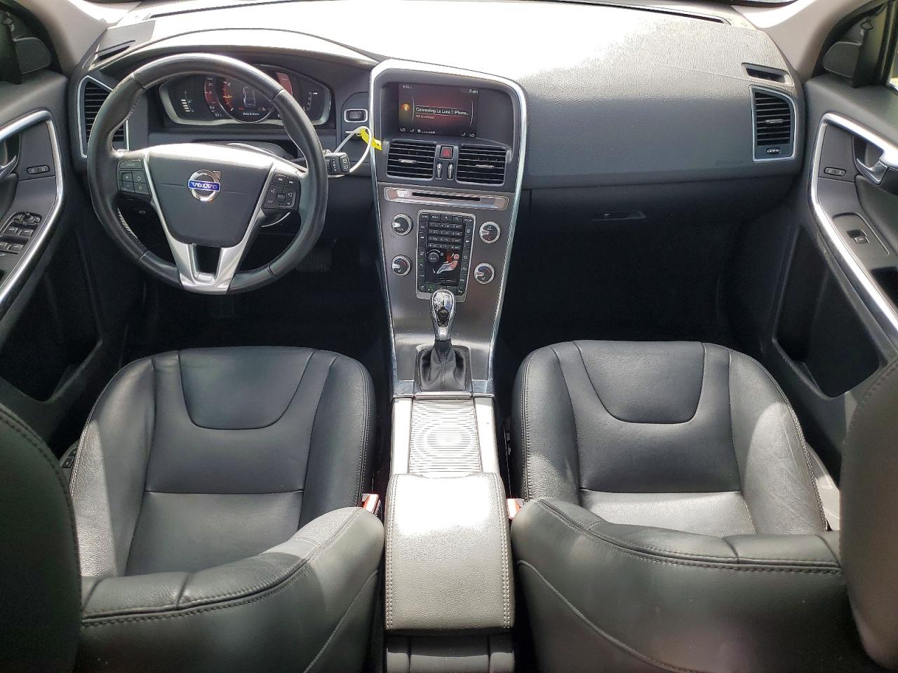 2016 Volvo Xc60 T5 Premier Черный vin: YV440MDK9G2911332