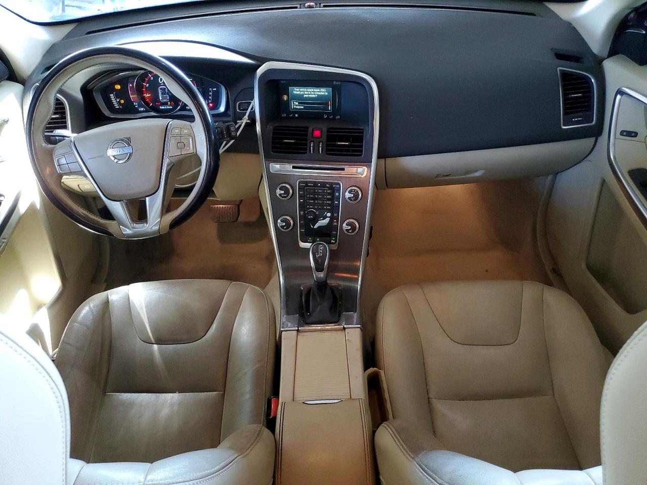 2015 Volvo Xc60 T5 Premier White vin: YV440MDKXF2758975