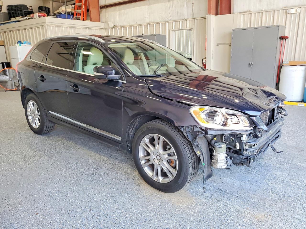 2016 Volvo Xc60 T5 Premier Blue vin: YV440MDKXG2781917