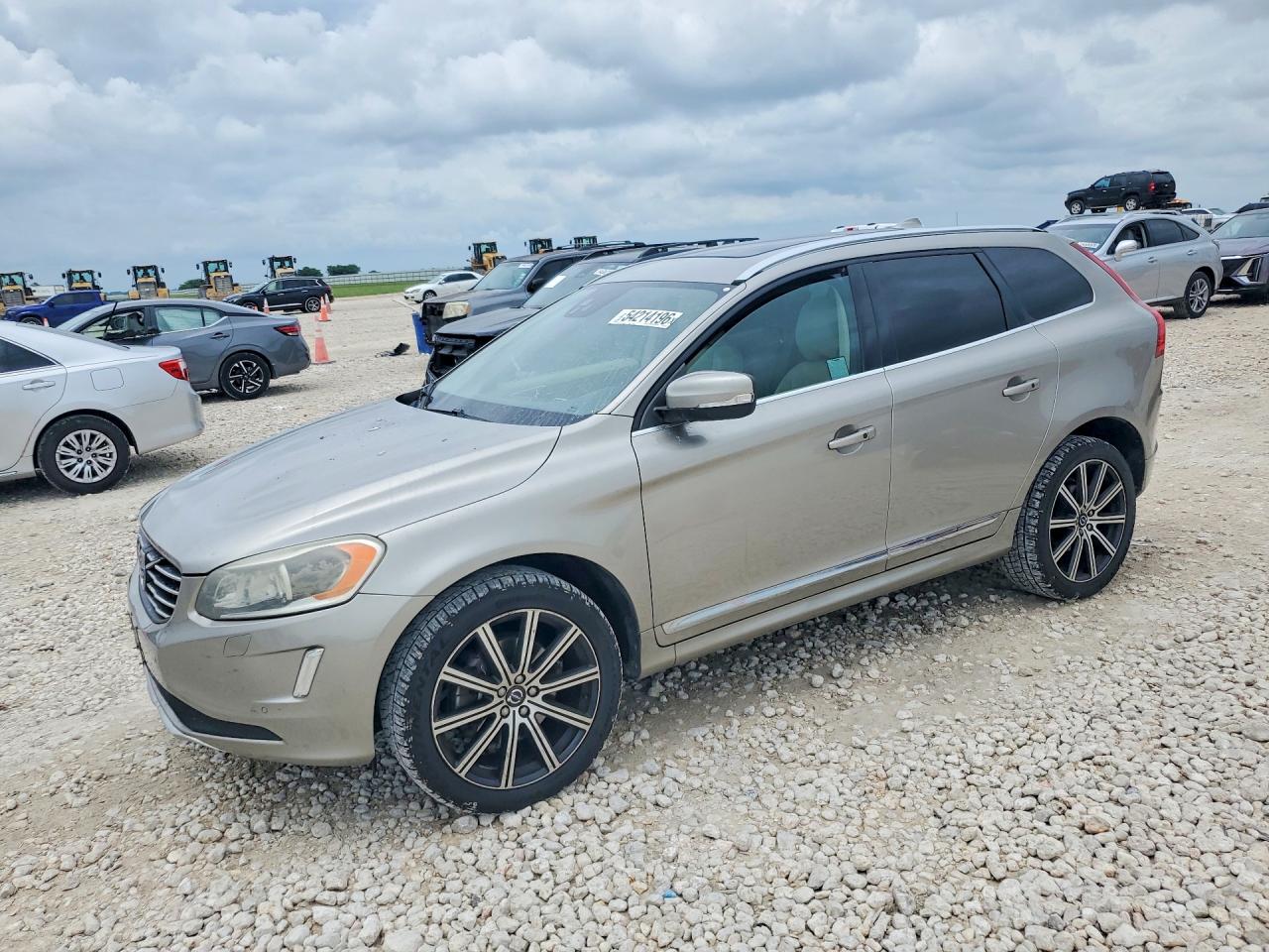2015 Volvo Xc60 T5 Platinum Gray vin: YV440MDM0F2758923
