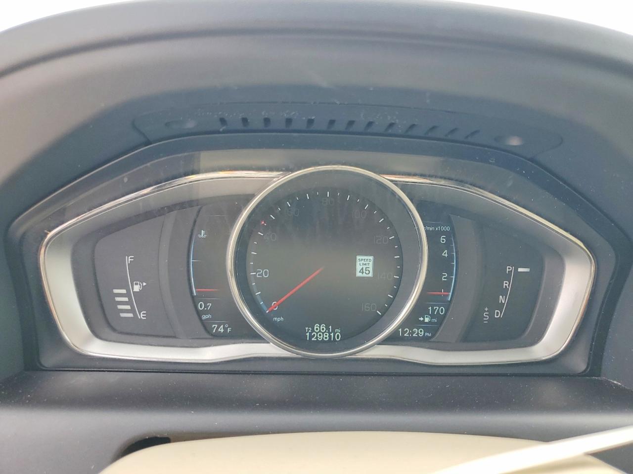 2015 Volvo Xc60 T5 Platinum Gray vin: YV440MDM0F2758923
