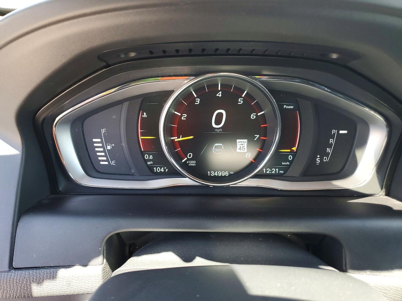 2015 Volvo Xc60 T5 Platinum White vin: YV440MDM5F2736822