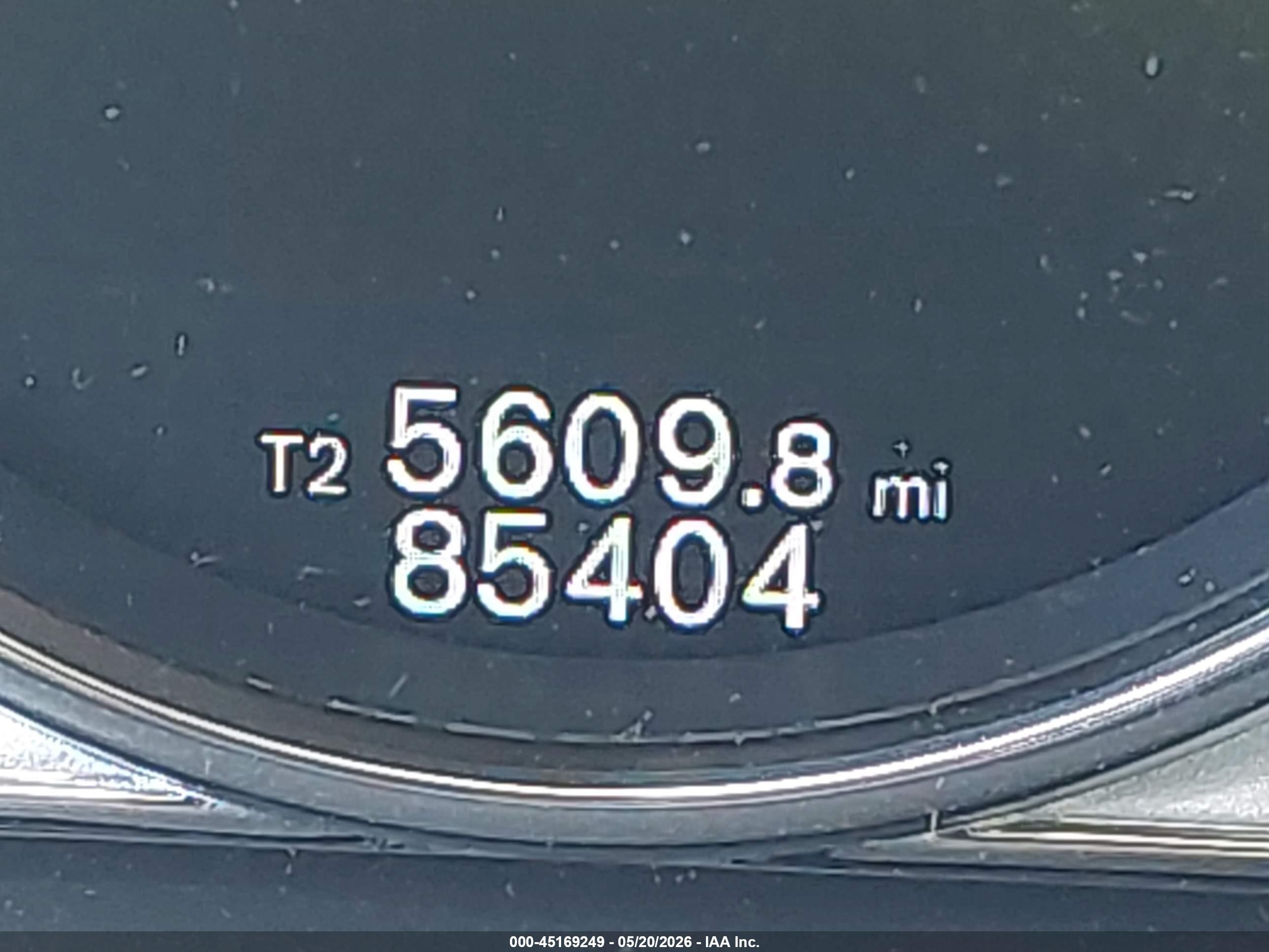 2017 Volvo Xc60 T5 Inscription Gold vin: YV440MDU9H2159022