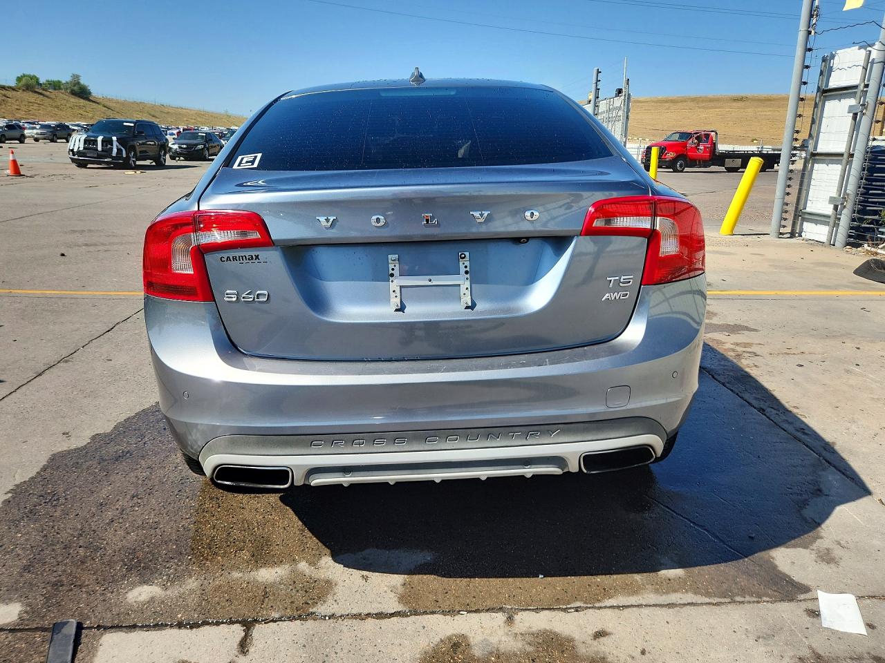 2017 Volvo S60 Cross Country T5 Серый vin: YV440MUM7H2004548