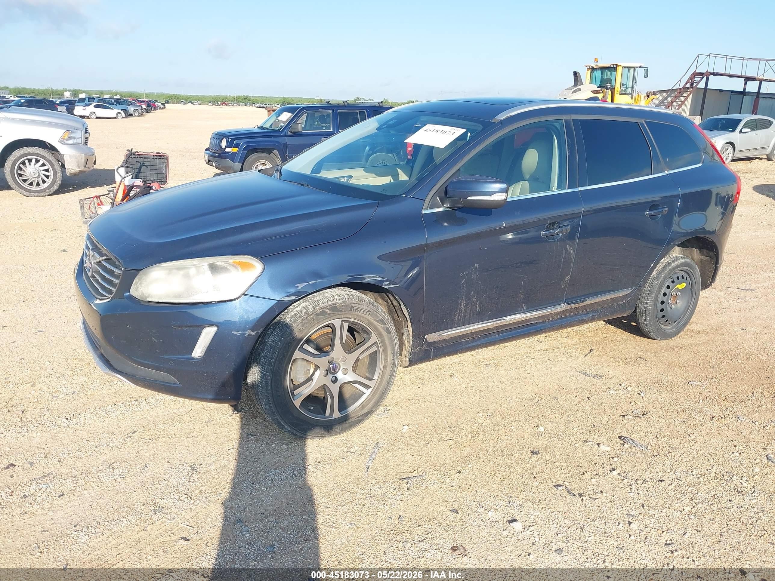 2015 Volvo Xc60 T6 Premier Plus Blue vin: YV449MDC9F2625350