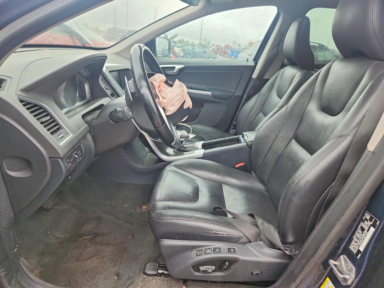 2015 Volvo Xc60 T6 Premier Blue vin: YV449MDK9F2676810