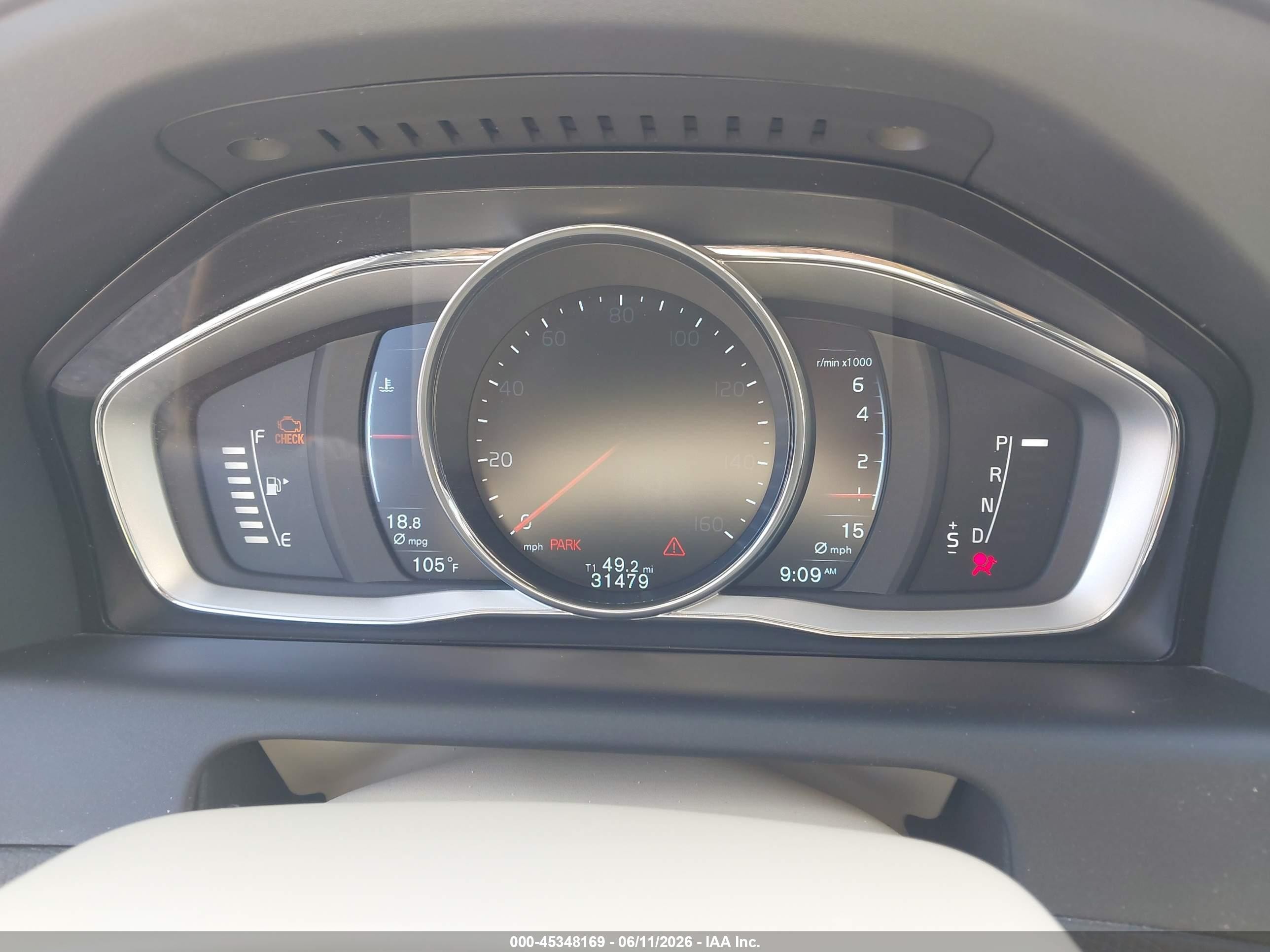 2015 Volvo Xc60 T6 Gold vin: YV449MDKXF2737470