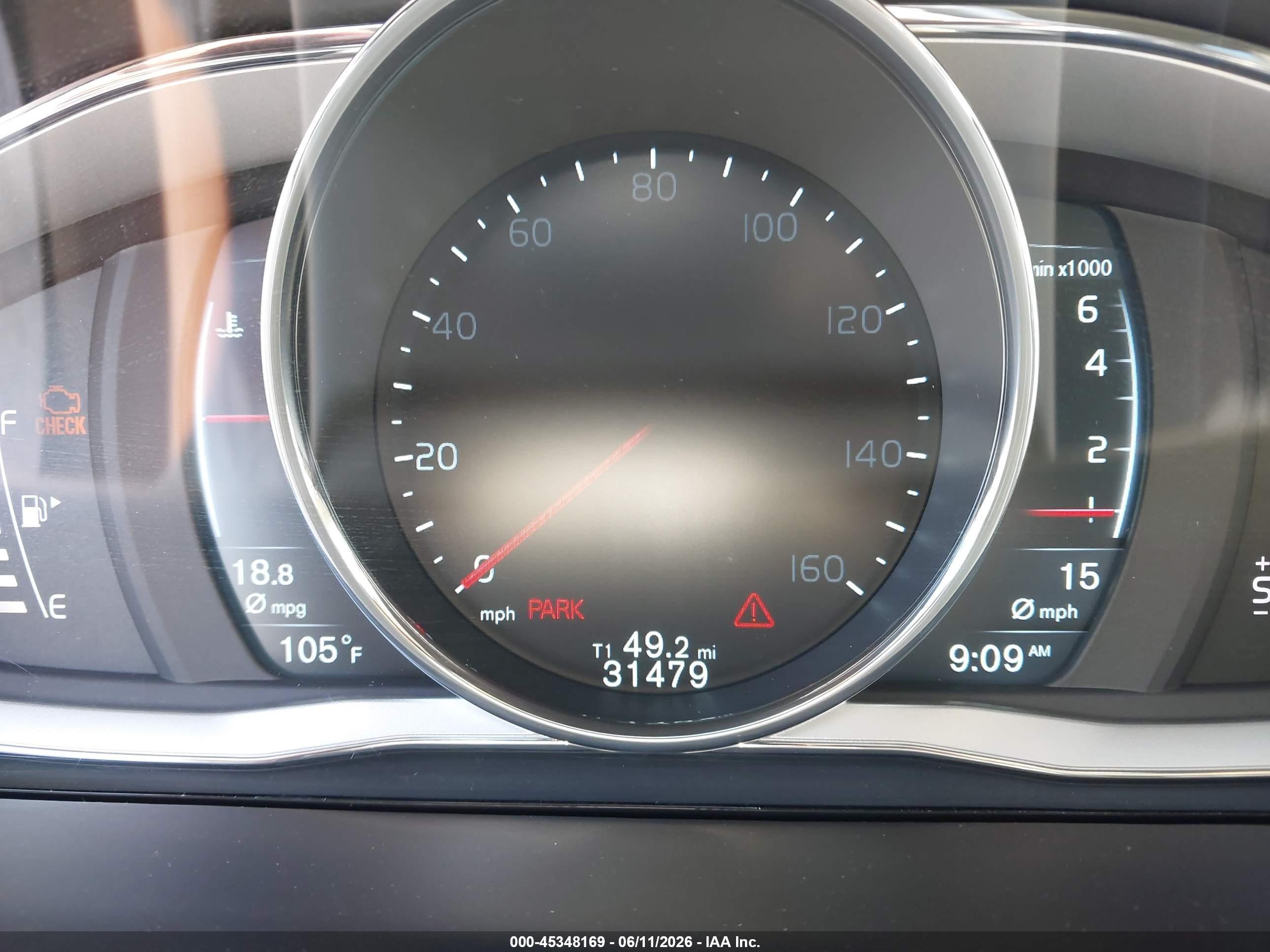 2015 Volvo Xc60 T6 Gold vin: YV449MDKXF2737470